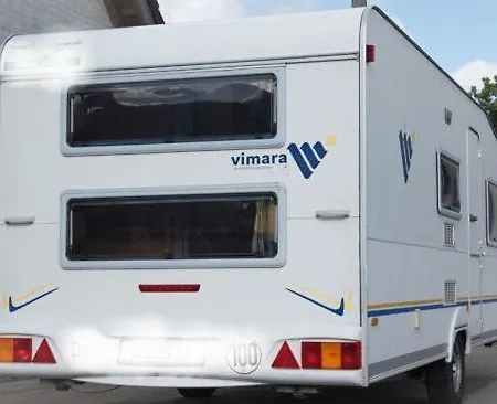 Kemping Parque De Campismo De *