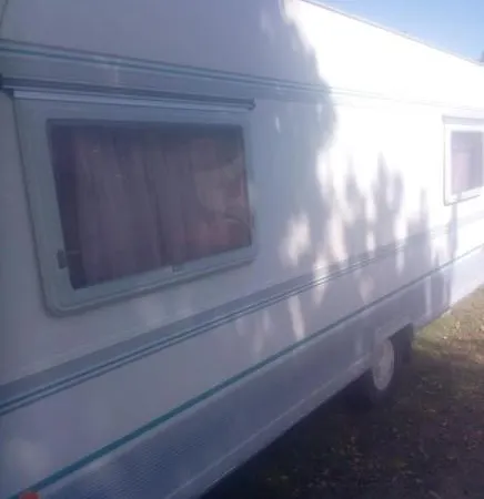 Parque De Campismo De *