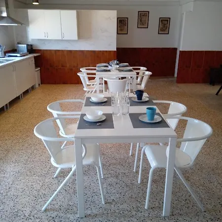 Parque De Campismo De *