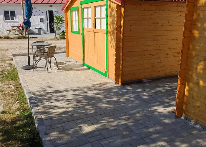 Parque De Campismo De Фан