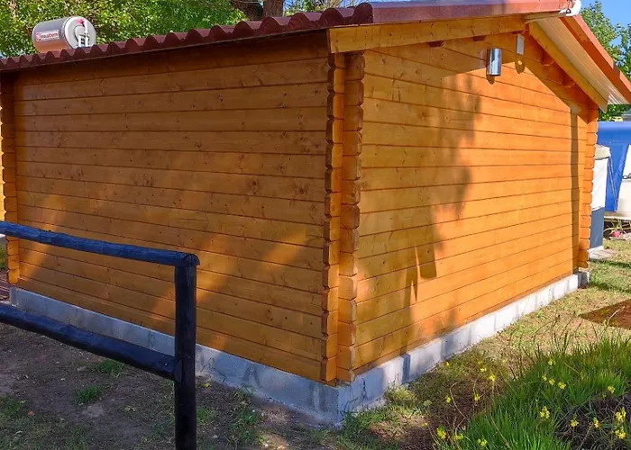 Parque De Campismo De *