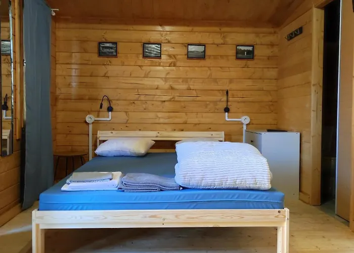 Parque De Campismo De Фан